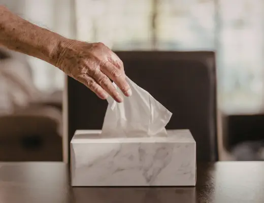 thu-nghiem-khan-giay-ta-giay-giay-tieu-dung