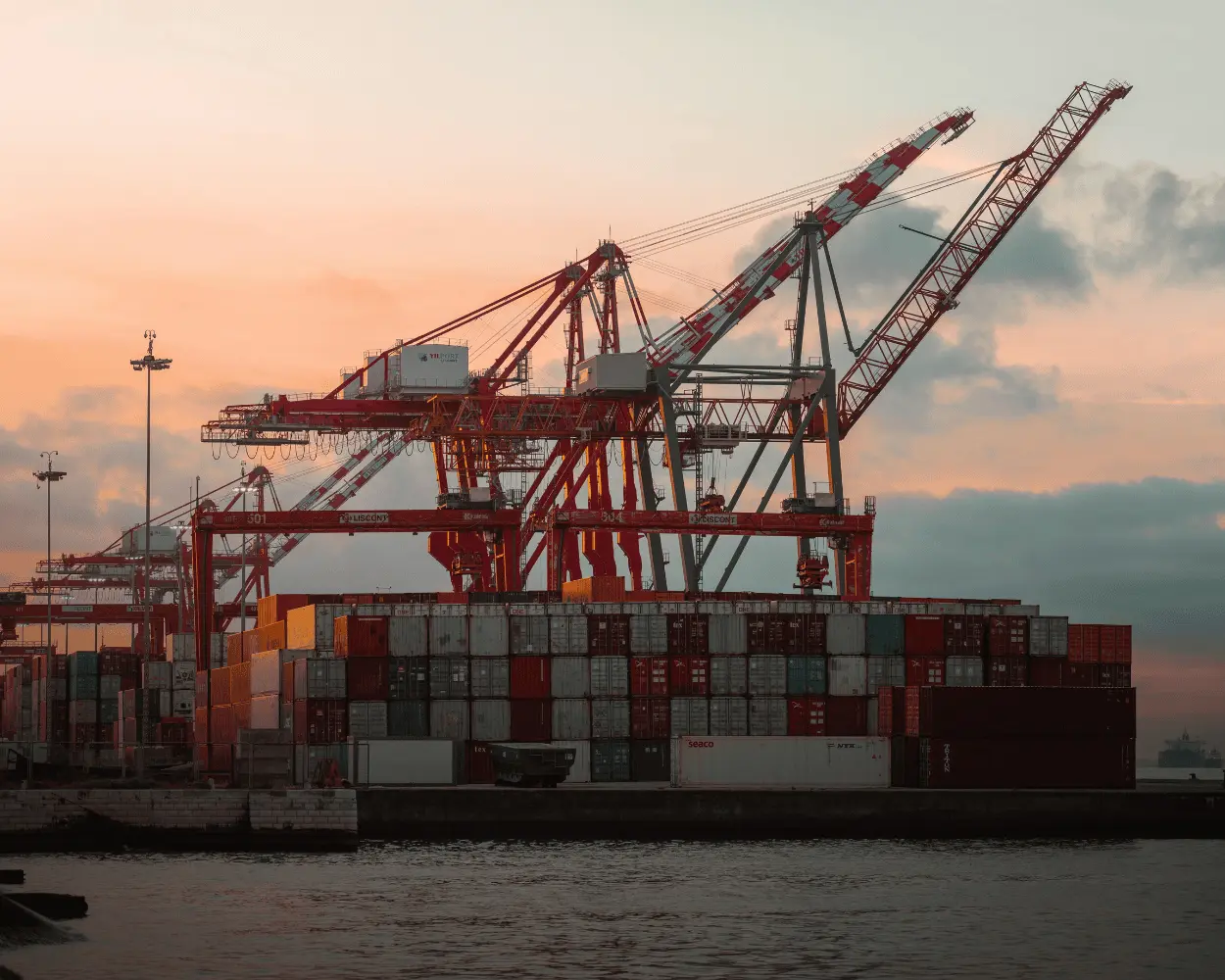 Giám Sát Xếp Dỡ Hàng